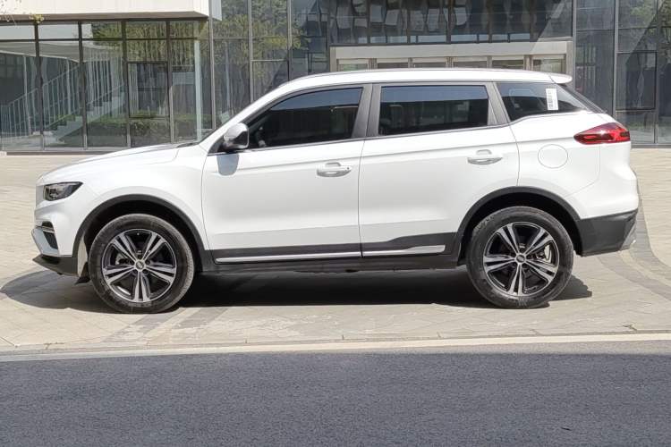 Used Geely Auto Emgrand X7 Sport 2022 1.8TD DCT Zhiya Trim Exterior 4