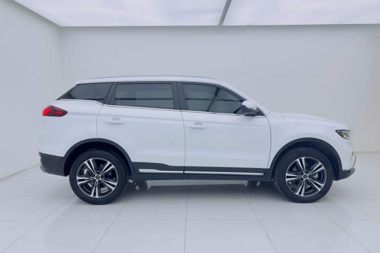 Used Geely Auto Emgrand X7 Sport 2022 1.8TD DCT Zhiya Trim Exterior 6