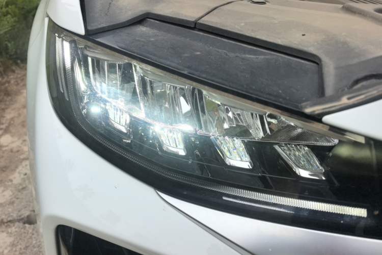 Used Geely Auto Emgrand X7 Sport 2022 Boyue X 1.8TD DCT Smart Model Exterior 6