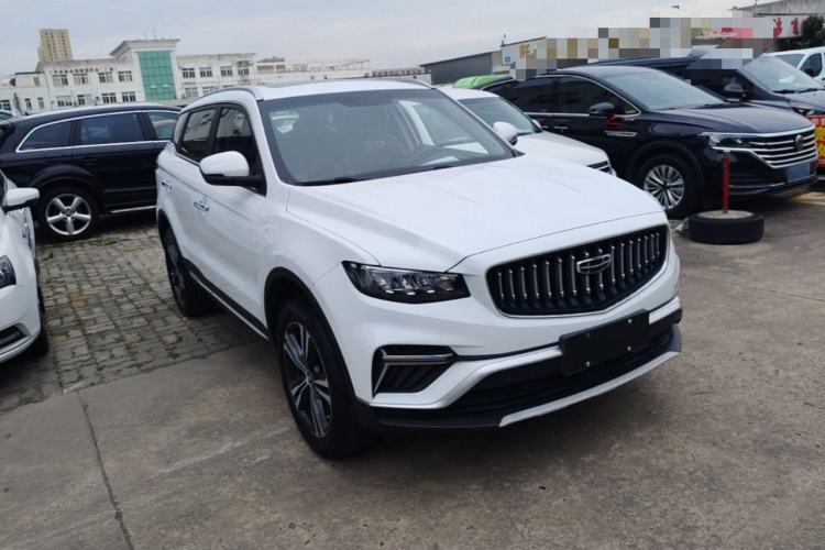 Used Geely Auto Emgrand X7 Sport 2022 1.8TD DCT Zhiya Trim Front Right 45 Deg