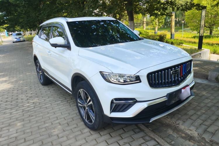 Used Geely Auto Emgrand X7 Sport 2022 1.8TD DCT Zhiya Trim Front Right 45 Deg