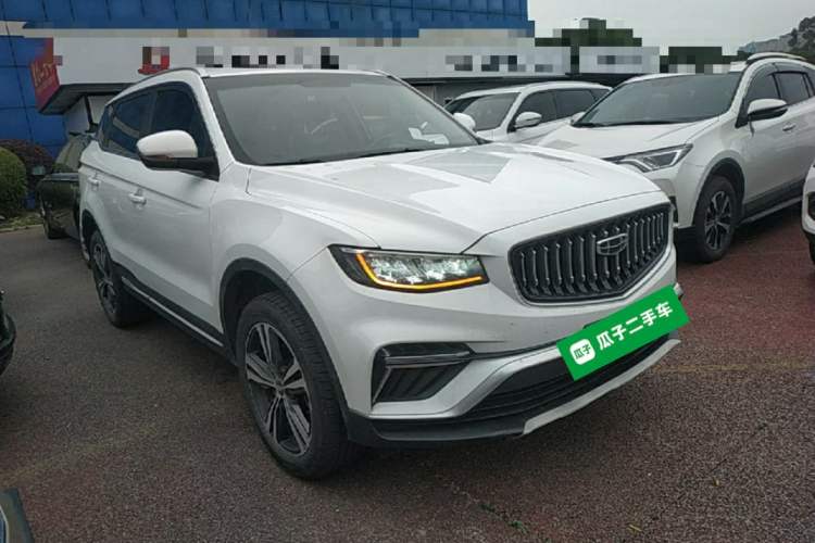 Used Geely Auto Emgrand X7 Sport 2022 1.8TD DCT Zhiya Trim Front Right 45 Deg