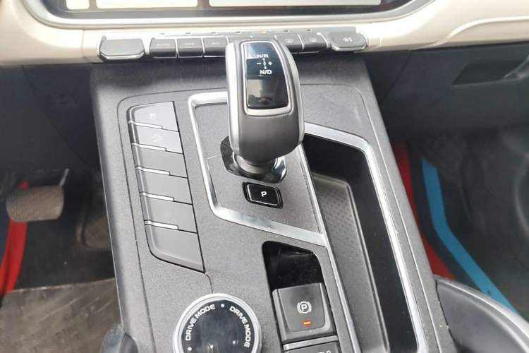 Used Geely Auto Emgrand X7 Sport 2022 Boyue X 1.8TD DCT Smart Model Gear Lever