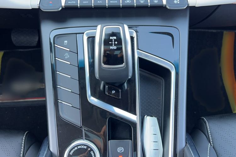 Used Geely Auto Emgrand X7 Sport 2022 Boyue X 1.8TD DCT Smart Model Gear Lever