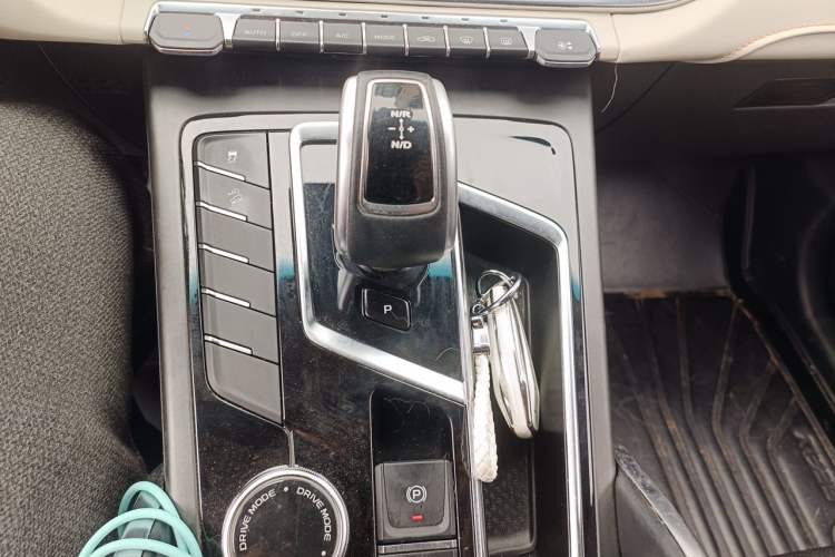 Used Geely Auto Emgrand X7 Sport 2022 Boyue X 1.8TD DCT Smart Model Gear Lever