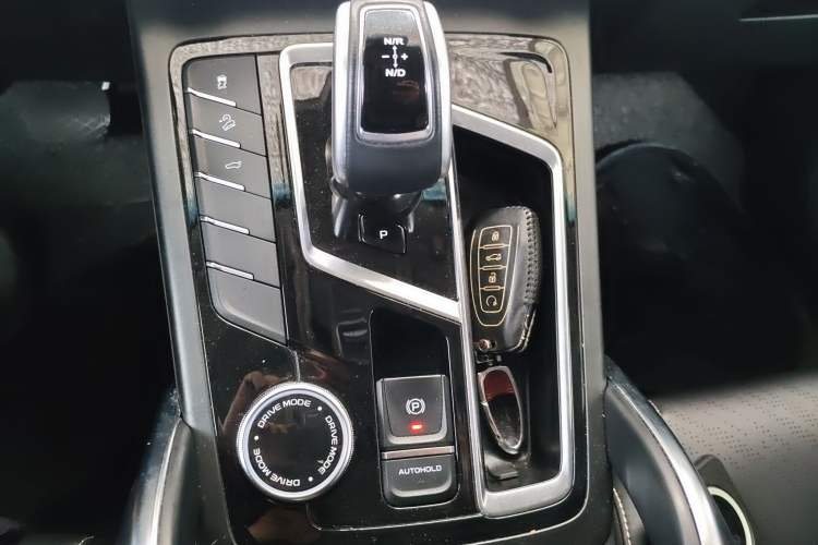 Used Geely Auto Emgrand X7 Sport 2022 Boyue X 1.8TD DCT ZhiZun Edition Gear Lever