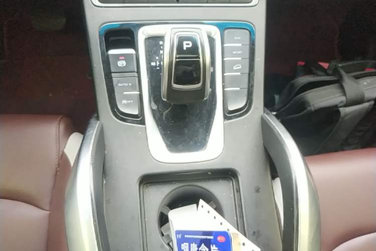Used Geely Auto Emgrand X7 Sport 2022 1.8TD DCT Zhiya Trim Gear Lever