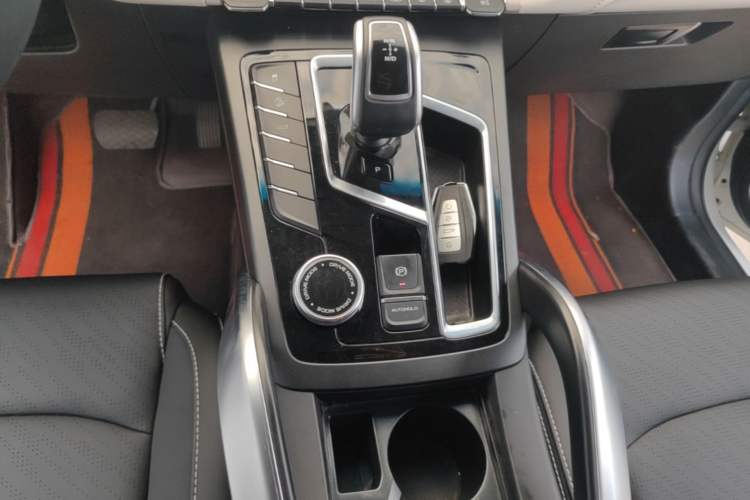 Used Geely Auto Emgrand X7 Sport 2022 Boyue X 1.8TD DCT ZhiZun Edition Gear Lever