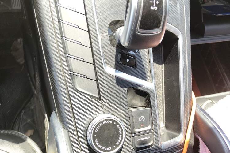 Used Geely Auto Emgrand X7 Sport 2022 Boyue X 1.8TD DCT Smart Model Gear Lever