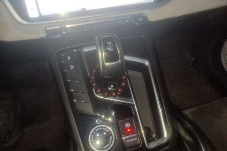 Used Geely Auto Emgrand X7 Sport 2022 Boyue X 1.8TD DCT Smart Model Gear Lever