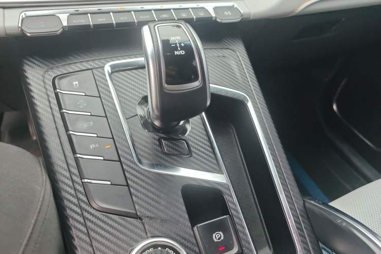 Used Geely Auto Emgrand X7 Sport 2022 Boyue X 1.8TD DCT Smart Edition Gear Lever