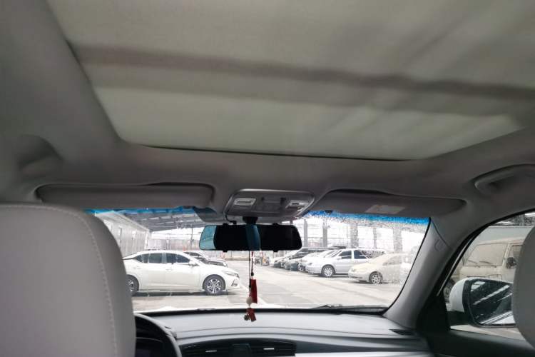 Used Geely Auto Emgrand X7 Sport 2022 1.8TD DCT Zhiya Trim Headliner