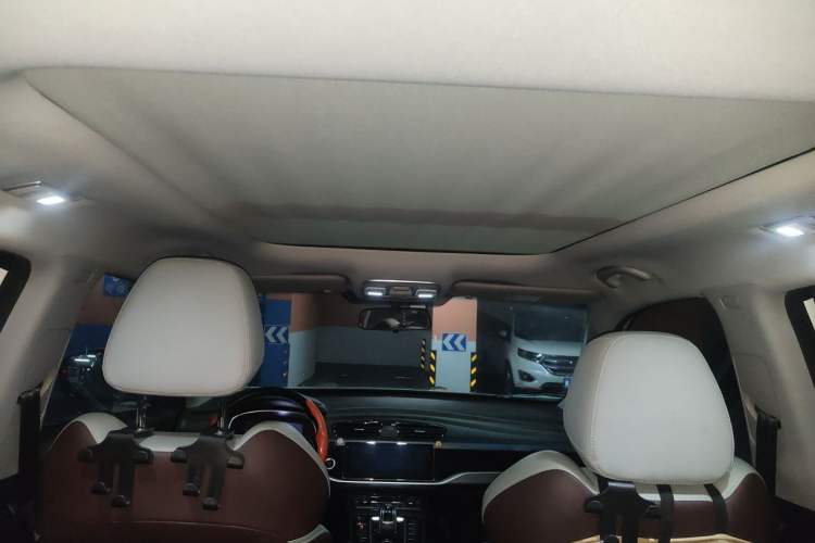 Used Geely Auto Emgrand X7 Sport 2022 1.8TD DCT Zhiya Trim Headliner
