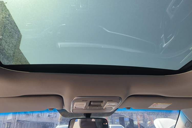 Used Geely Auto Emgrand X7 Sport 2022 1.8TD DCT Zhiya Trim Headliner