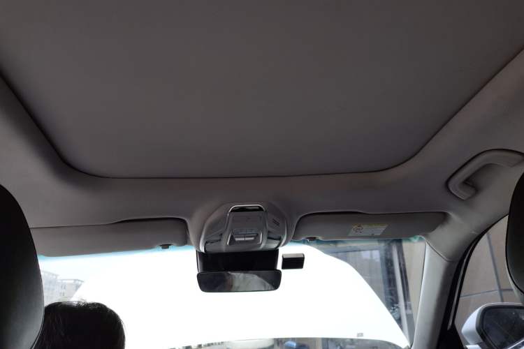 Used Geely Auto Emgrand X7 Sport 2022 Boyue X 1.8TD DCT Smart Model Headliner