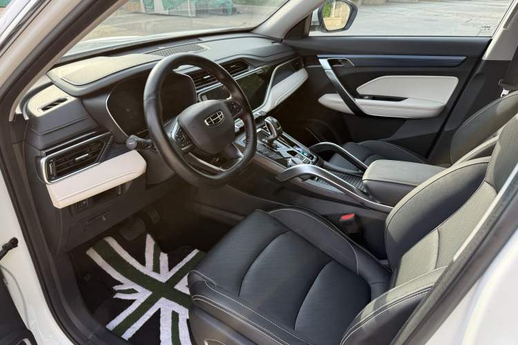 Used Geely Auto Emgrand X7 Sport 2022 Boyue X 1.8TD DCT ZhiZun Edition Interior 1