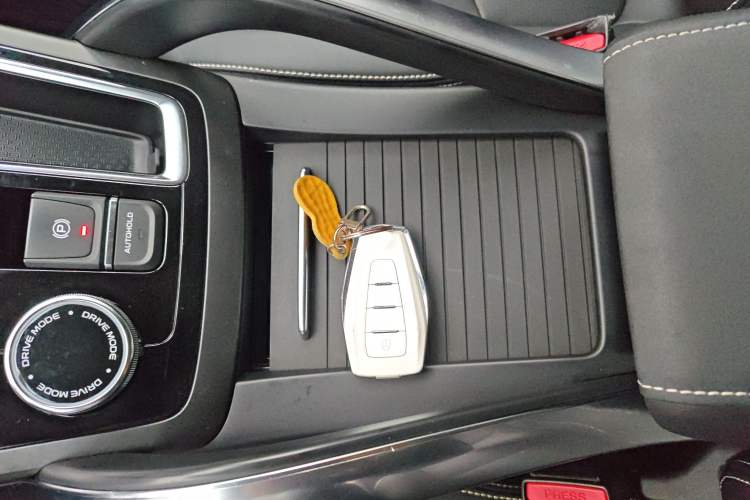 Used Geely Auto Emgrand X7 Sport 2022 Boyue X 1.8TD DCT Smart Model Interior 1