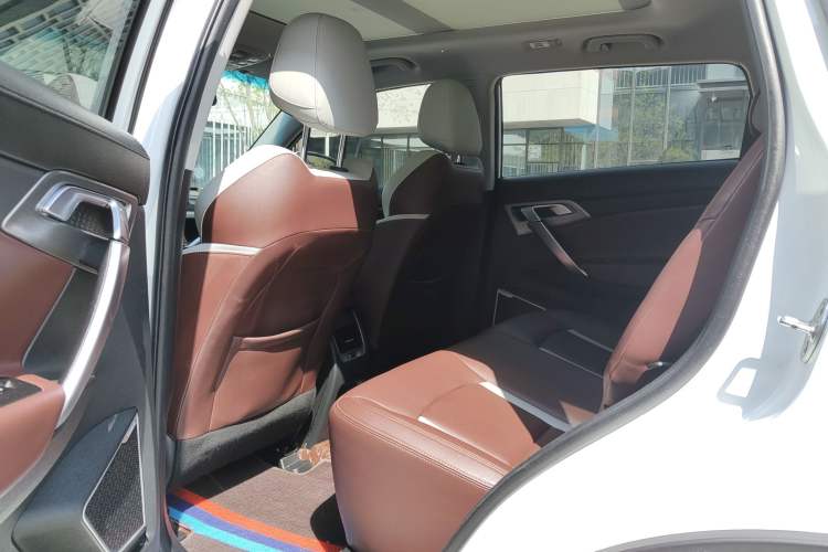 Used Geely Auto Emgrand X7 Sport 2022 1.8TD DCT Zhiya Trim Interior 2