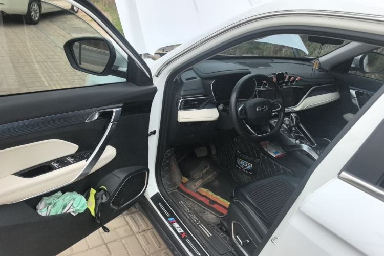 Used Geely Auto Emgrand X7 Sport 2022 Boyue X 1.8TD DCT Smart Model Interior 3