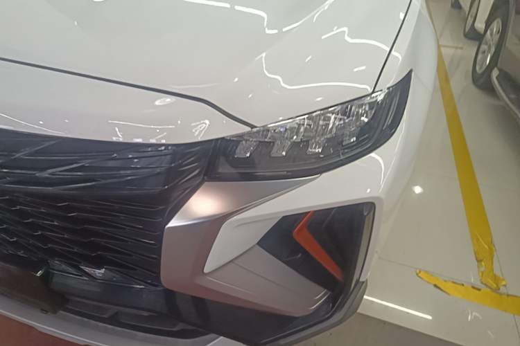 Used Geely Auto Emgrand X7 Sport 2022 Boyue X 1.8TD DCT Smart Model Left Front Headlight