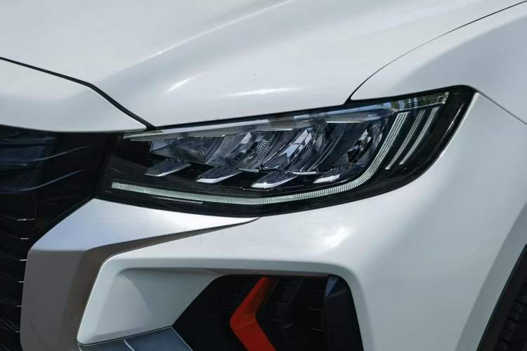 Used Geely Auto Emgrand X7 Sport 2022 Boyue X 1.8TD DCT Smart Model Left Front Headlight
