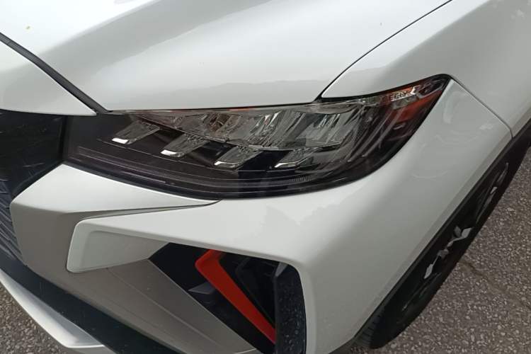 Used Geely Auto Emgrand X7 Sport 2022 Boyue X 1.8TD DCT Smart Model Left Front Headlight