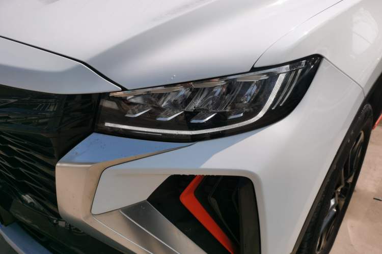 Used Geely Auto Emgrand X7 Sport 2022 Boyue X 1.8TD DCT Smart Model Left Front Headlight