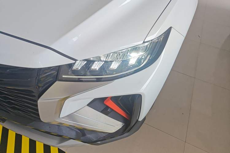 Used Geely Auto Emgrand X7 Sport 2022 Boyue X 1.8TD DCT Smart Model Left Front Headlight