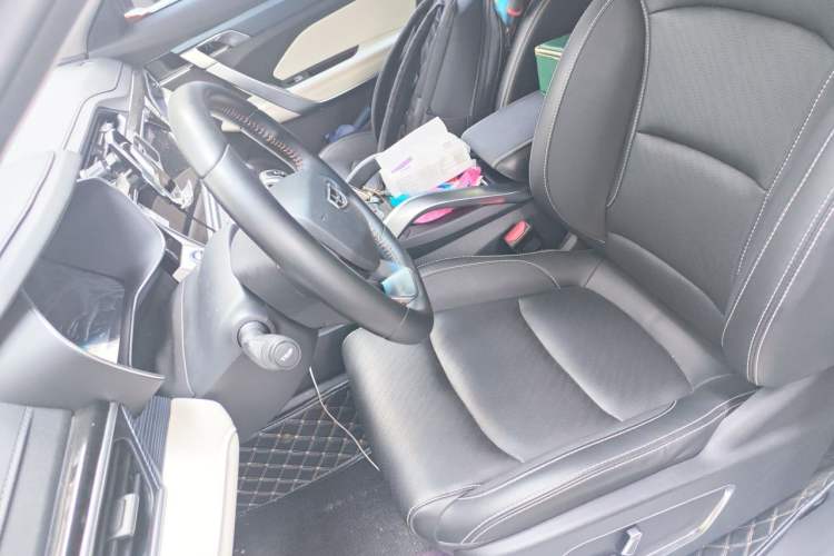 Used Geely Auto Emgrand X7 Sport 2022 Boyue X 1.8TD DCT Smart Model Left Front Seat