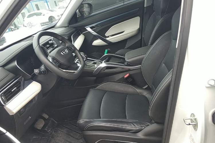 Used Geely Auto Emgrand X7 Sport 2022 Boyue X 1.8TD DCT Smart Model Left Front Seat