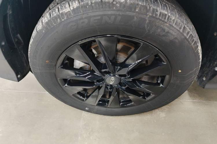 Used Geely Auto Emgrand X7 Sport 2022 Boyue X 1.8TD DCT ZhiZun Edition Left Front Wheel Hub