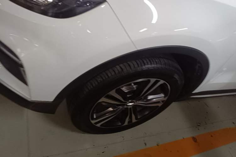 Used Geely Auto Emgrand X7 Sport 2022 1.8TD DCT Zhiya Trim Left Front Wheel Hub