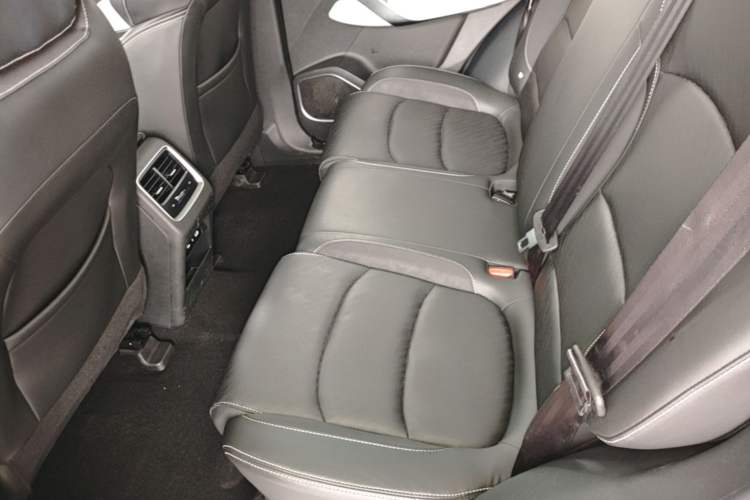 Used Geely Auto Emgrand X7 Sport 2022 Boyue X 1.8TD DCT Smart Model Left Rear Seat