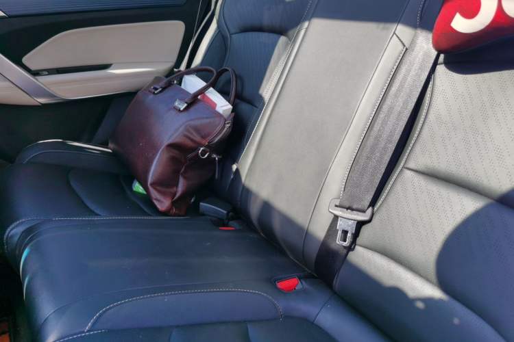 Used Geely Auto Emgrand X7 Sport 2022 Boyue X 1.8TD DCT Smart Model Left Rear Seat