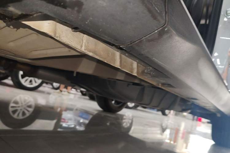 Used Geely Auto Emgrand X7 Sport 2022 Boyue X 1.8TD DCT Smart Model Left Side Sill