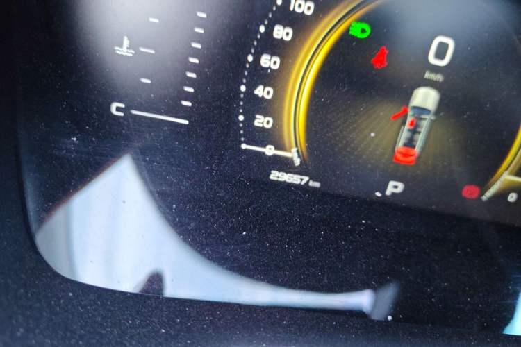 Used Geely Auto Emgrand X7 Sport 2022 Boyue X 1.8TD DCT Smart Model Odometer Close Up