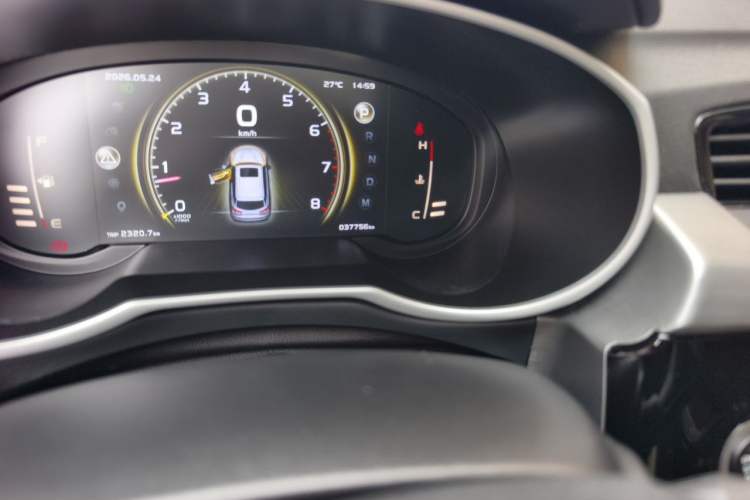 Used Geely Auto Emgrand X7 Sport 2022 1.8TD DCT Zhiya Trim Odometer Close Up