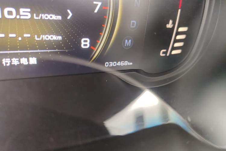 Used Geely Auto Emgrand X7 Sport 2022 1.8TD DCT Zhiya Trim Odometer Close Up