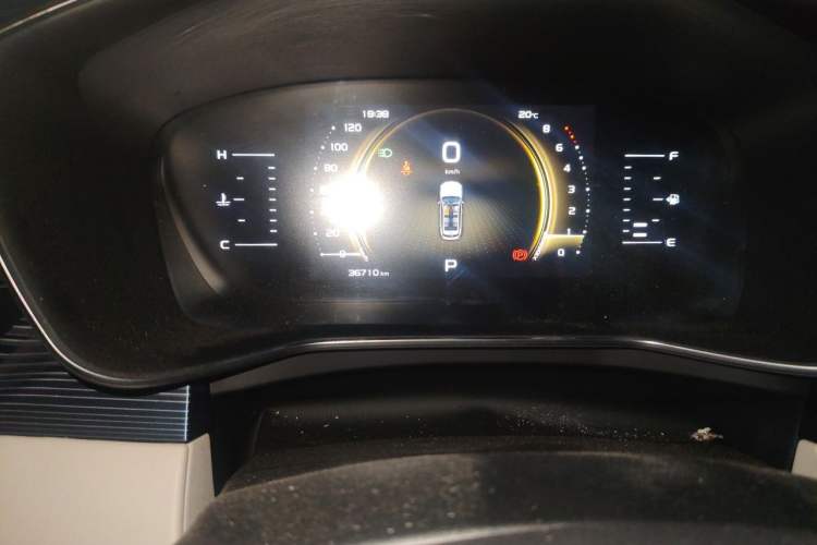 Used Geely Auto Emgrand X7 Sport 2022 Boyue X 1.8TD DCT ZhiShang Model Odometer Close Up