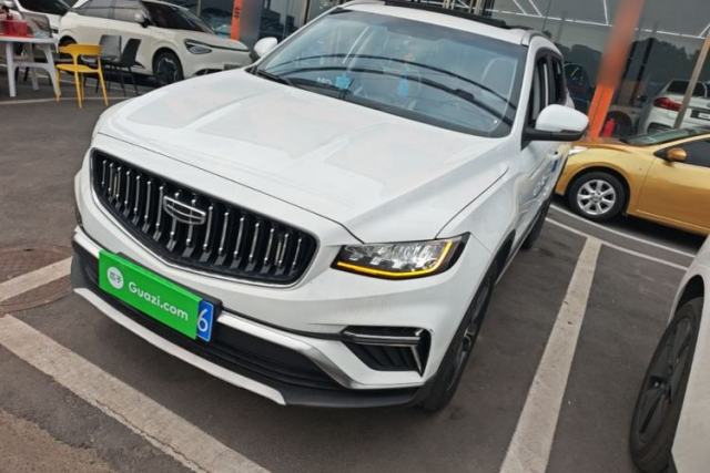 Geely Auto Emgrand X7 Sport 2022 1.8TD DCT Zhiya Trim مستعملة