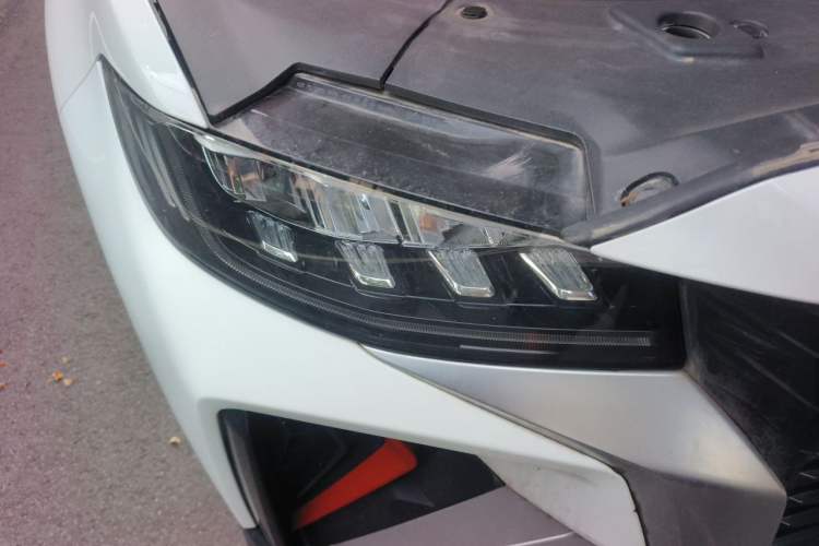 Used Geely Auto Emgrand X7 Sport 2022 Boyue X 1.8TD DCT Smart Model Right Front Headlight