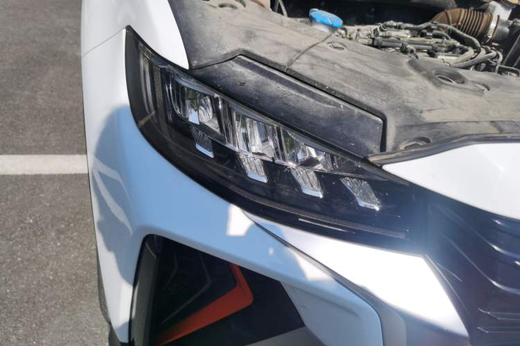 Used Geely Auto Emgrand X7 Sport 2022 Boyue X 1.8TD DCT Smart Model Right Front Headlight