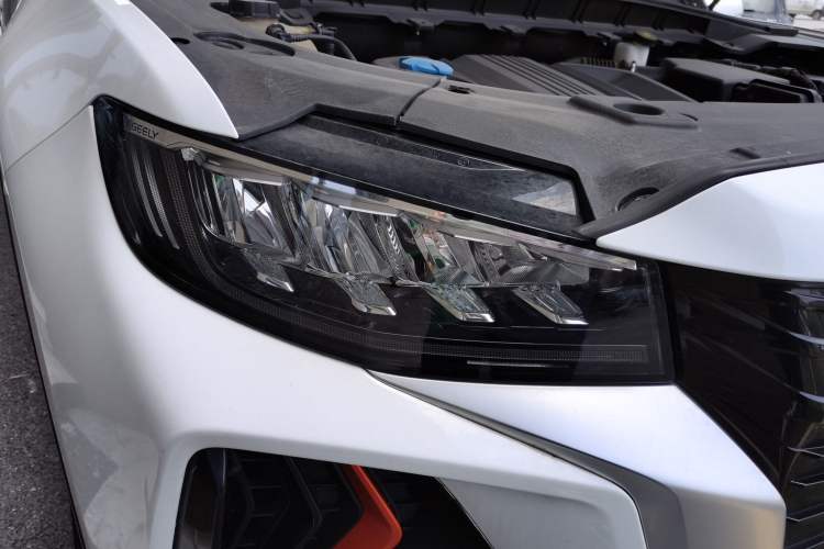 Used Geely Auto Emgrand X7 Sport 2022 Boyue X 1.8TD DCT Smart Model Right Front Headlight