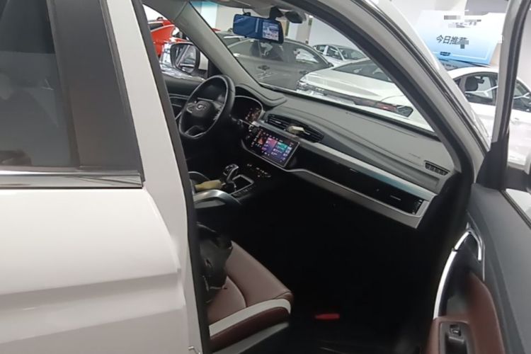 Used Geely Auto Emgrand X7 Sport 2022 1.8TD DCT Zhiya Trim Right Front Seat