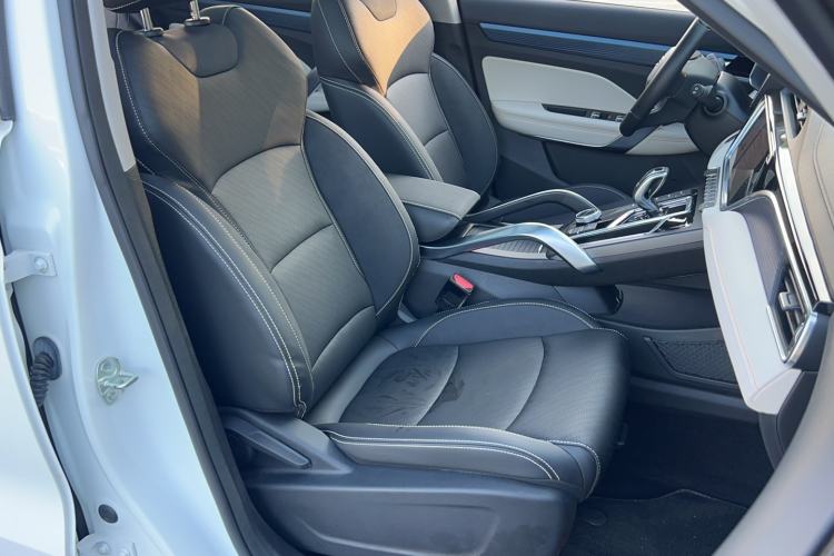 Used Geely Auto Emgrand X7 Sport 2022 Boyue X 1.8TD DCT Smart Model Right Front Seat