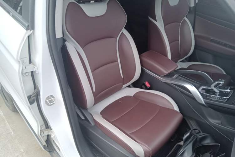 Used Geely Auto Emgrand X7 Sport 2022 1.8TD DCT Zhiya Trim Right Front Seat