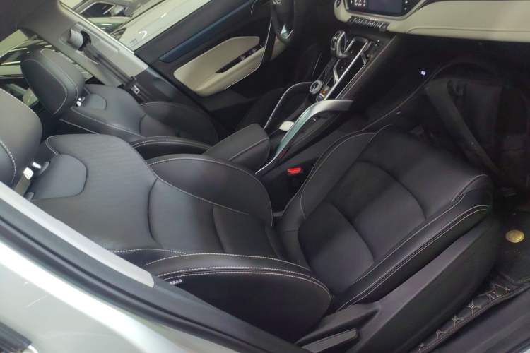 Used Geely Auto Emgrand X7 Sport 2022 Boyue X 1.8TD DCT Smart Model Right Front Seat
