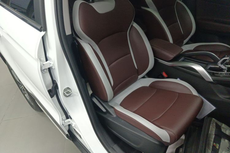 Used Geely Auto Emgrand X7 Sport 2022 1.8TD DCT Zhiya Trim Right Front Seat