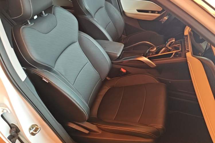 Used Geely Auto Emgrand X7 Sport 2022 Boyue X 1.8TD DCT Smart Model Right Front Seat