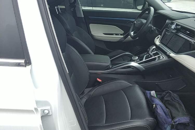 Used Geely Auto Emgrand X7 Sport 2022 Boyue X 1.8TD DCT Smart Model Right Front Seat